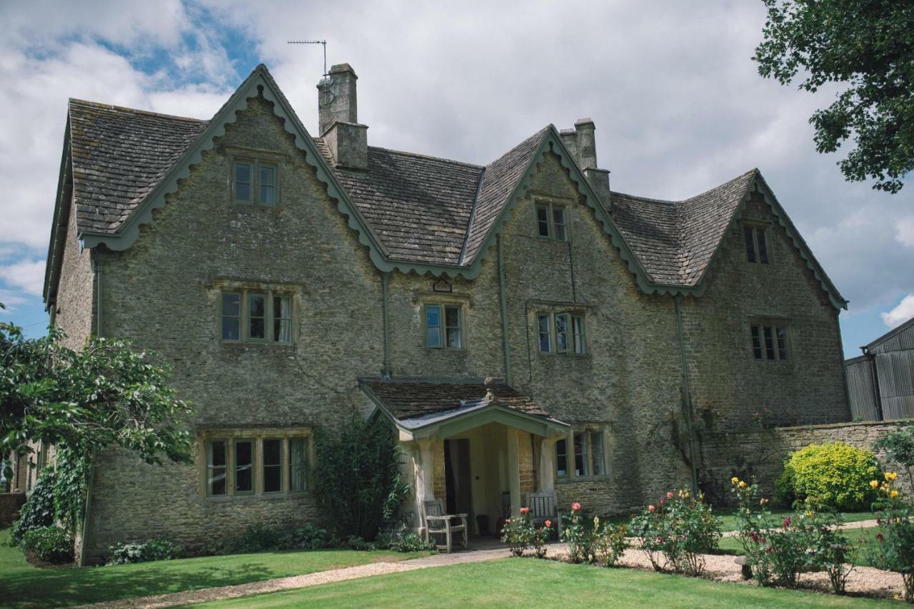 치펜햄 The Manor Farm Alderton 빌라 외부 사진